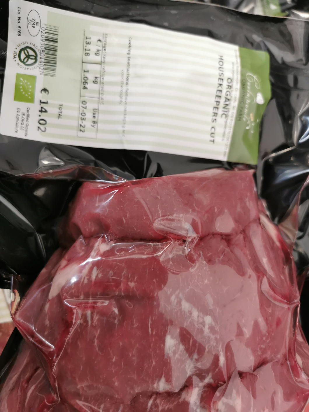 Organic Beef Roast - Housekeepers Cut - (1kg approx)